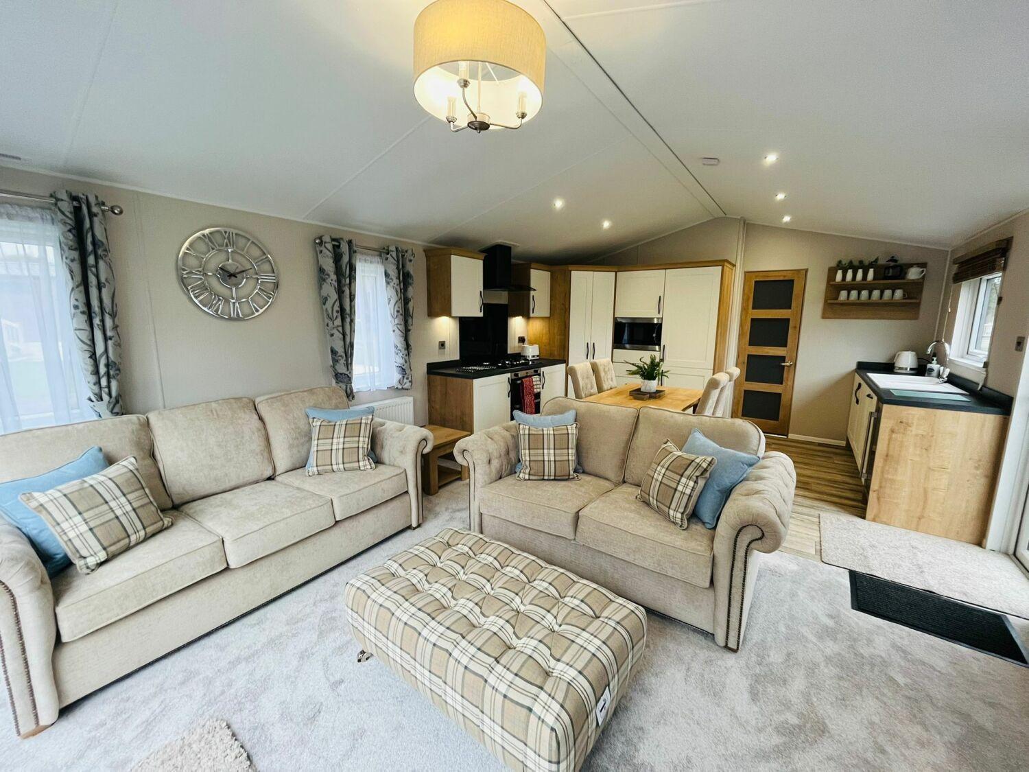 Country Cabin With Hot Tub York Zewnętrze zdjęcie