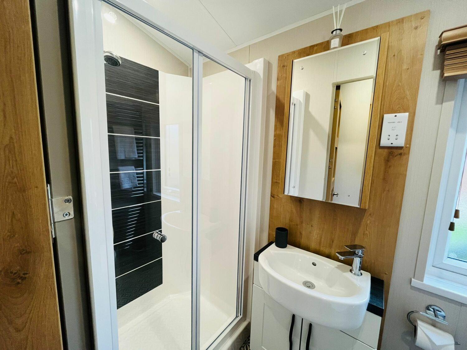 Country Cabin With Hot Tub York Zewnętrze zdjęcie